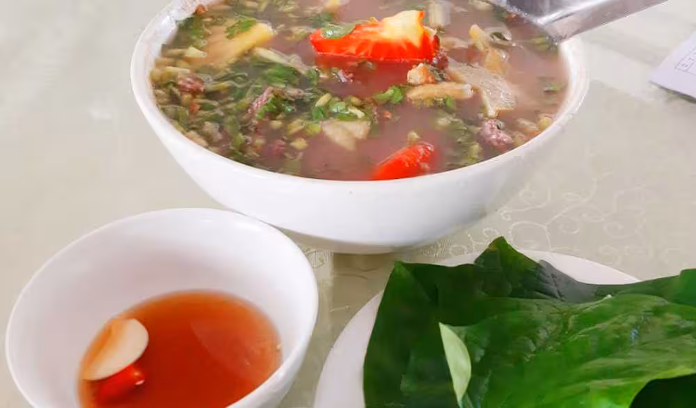 Thịt trâu nhúng mẻ Hoành Bồ: Tinh hoa ẩm thực vùng mỏ Quảng Ninh