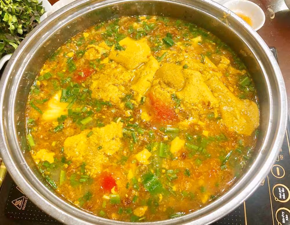 Cà Ra Quảng Ninh: Khám Phá Đặc Sản Cua Lông Độc Đáo Và Nghệ Thuật Lẩu Chuẩn Vị
