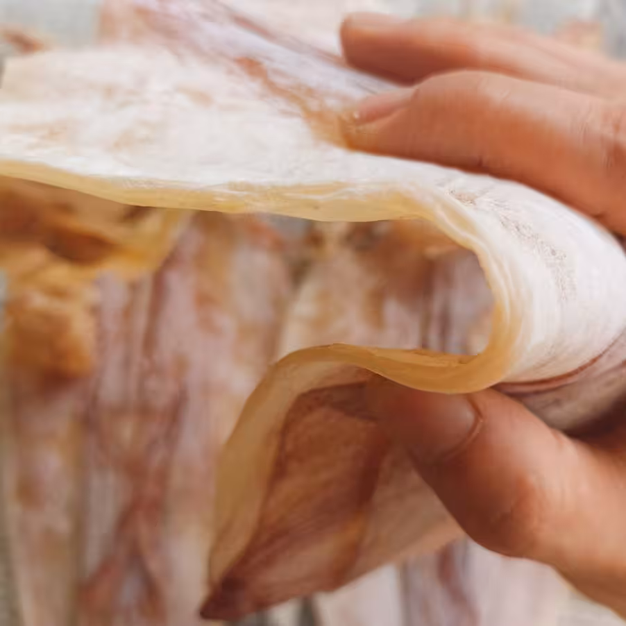 Bí quyết chọn mực khô ngon chuẩn vị Quảng Ninh: Kinh nghiệm từ người bản địa
