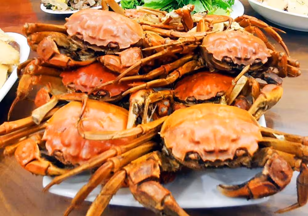 Cua lông Đá Trắng: Đặc sản tinh túy từ dòng suối Hạ Long